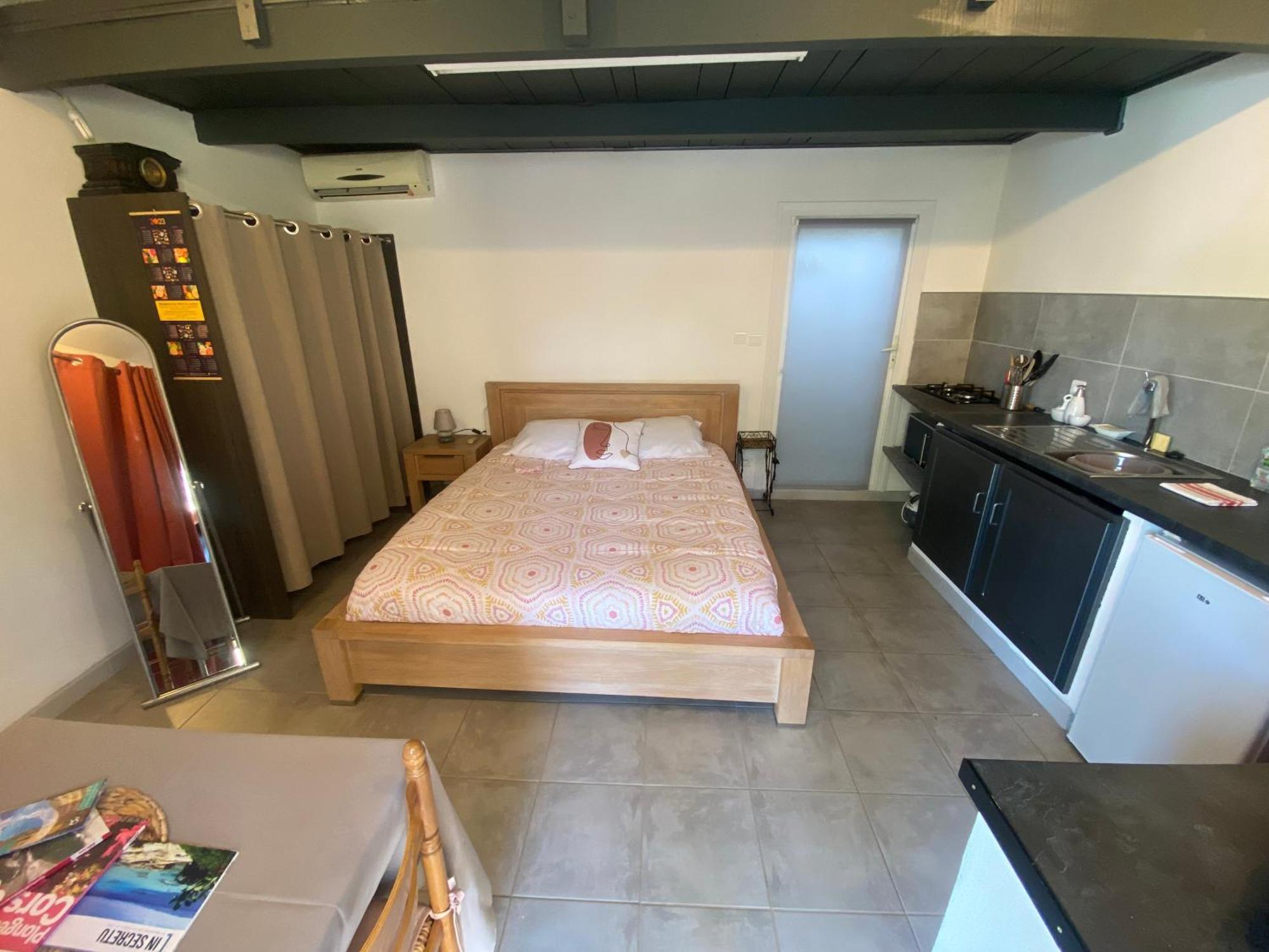 Proche Ajaccio Maisonnette Independante 4 Personnes Au Calme Alata Εξωτερικό φωτογραφία